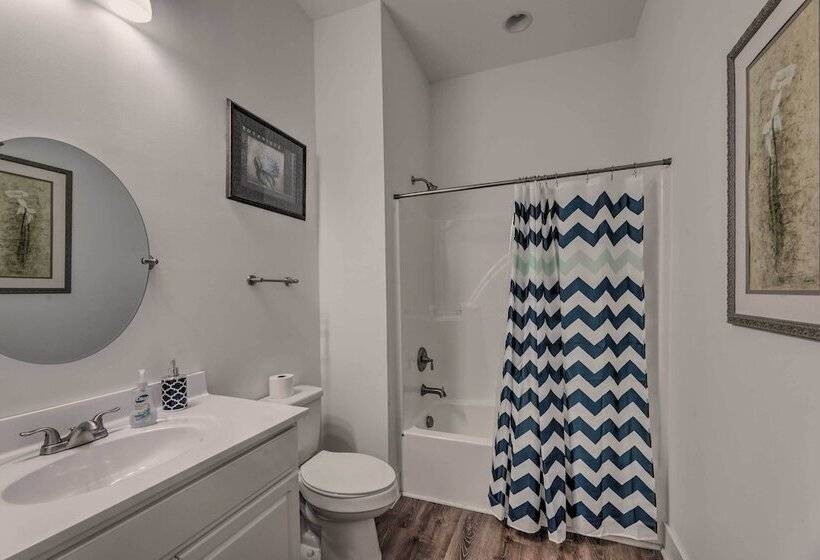 Mt Juliet Home: Steps To Old Hickory Lake!