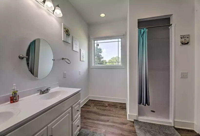 Mt Juliet Home: Steps To Old Hickory Lake!