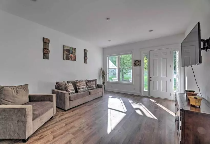 Mt Juliet Home: Steps To Old Hickory Lake!