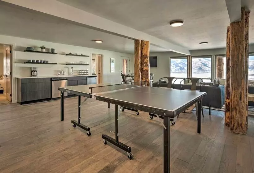 Luxe Mountain Cabin W/ Spa, 6 Mi To Park City!