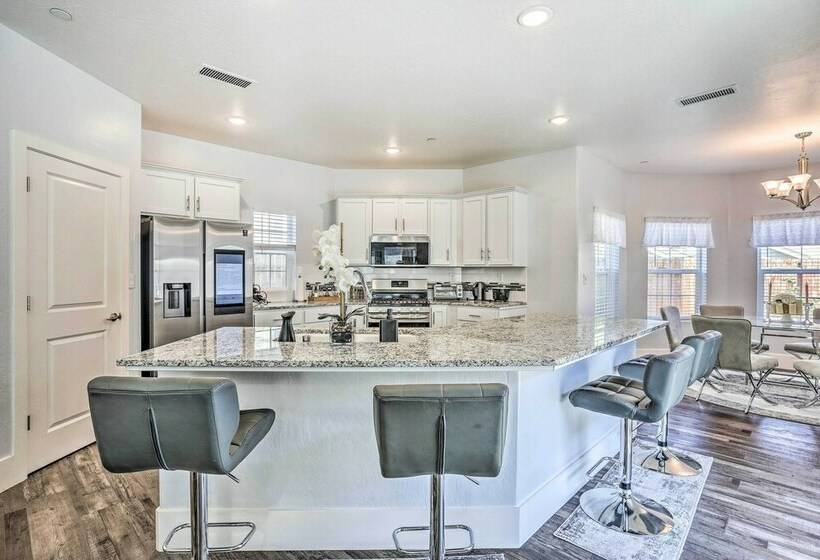 Fresno Home W/ Grill 9 Mi To Downtown