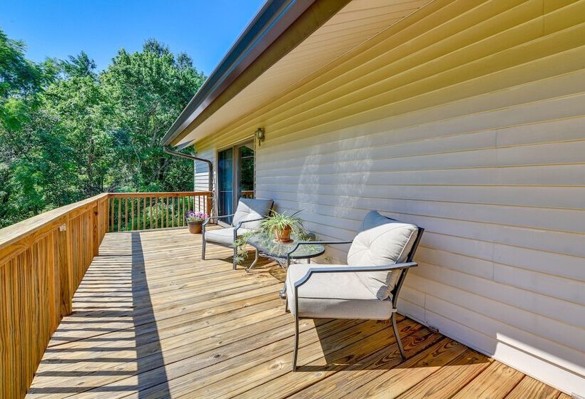 Peaceful Millington Home ~ 13 Mi To Memphis!