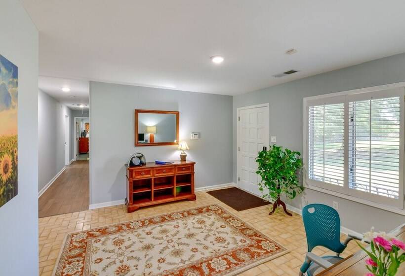 Peaceful Millington Home ~ 13 Mi To Memphis!