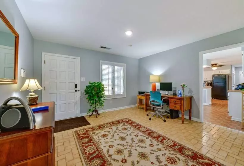 Peaceful Millington Home ~ 13 Mi To Memphis!