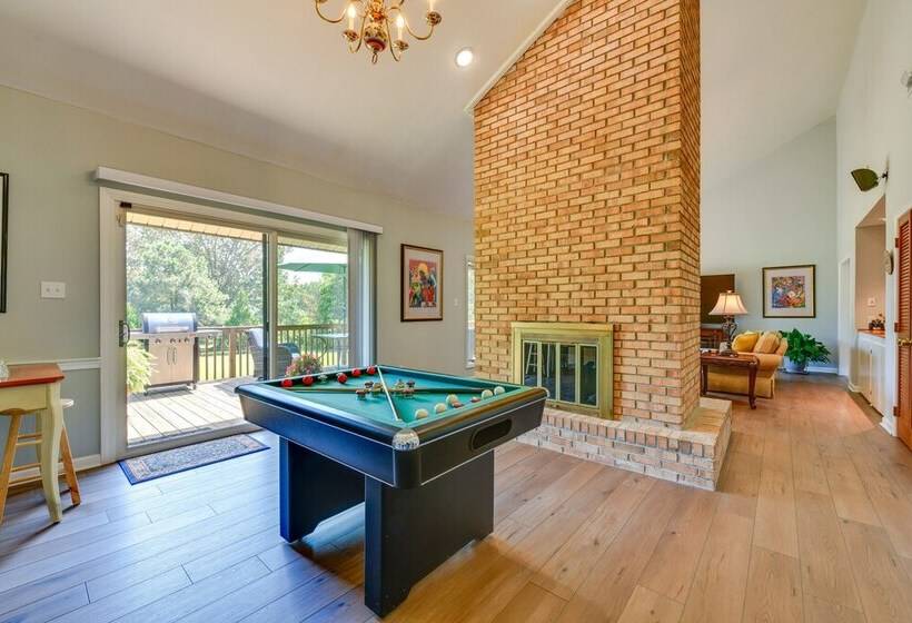 Peaceful Millington Home ~ 13 Mi To Memphis!