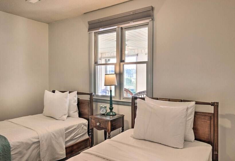 Pisgah Forest Shifting Gears House W/ Views!