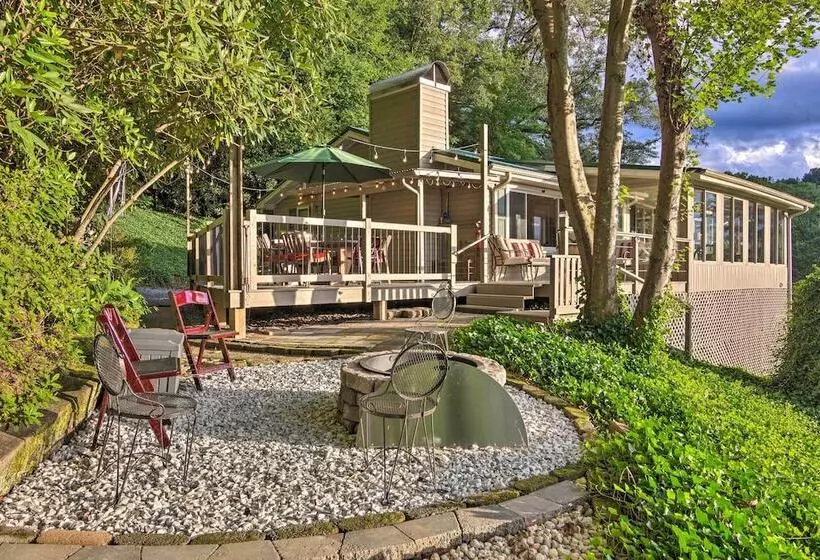 Pisgah Forest Shifting Gears House W/ Views!