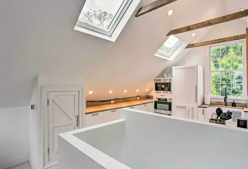 Renovated Glen Ridge Studio   Wfh Friendly!