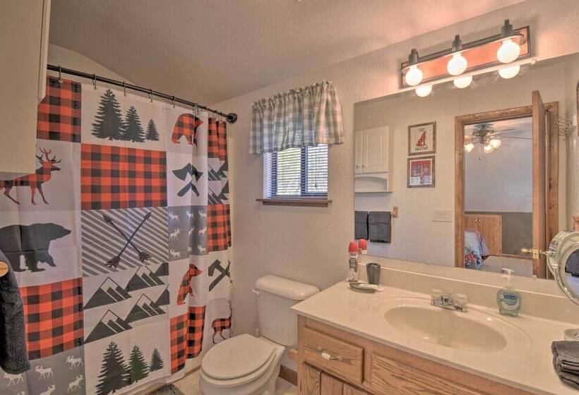 Scenic Highbearnation Lodge Near Hiking!