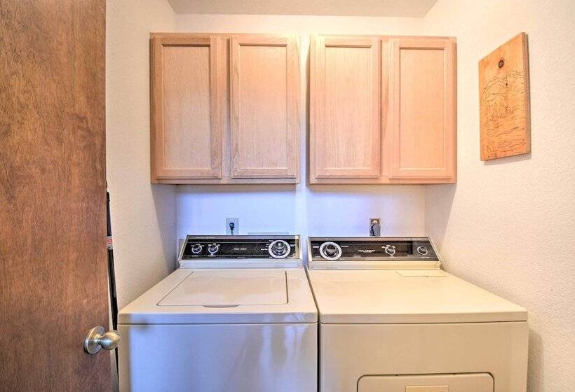 Scenic Highbearnation Lodge Near Hiking!