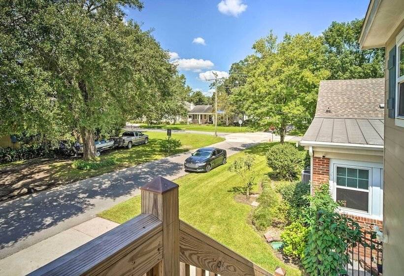 Sleek Baton Rouge Home Near Lsu & Downtown!
