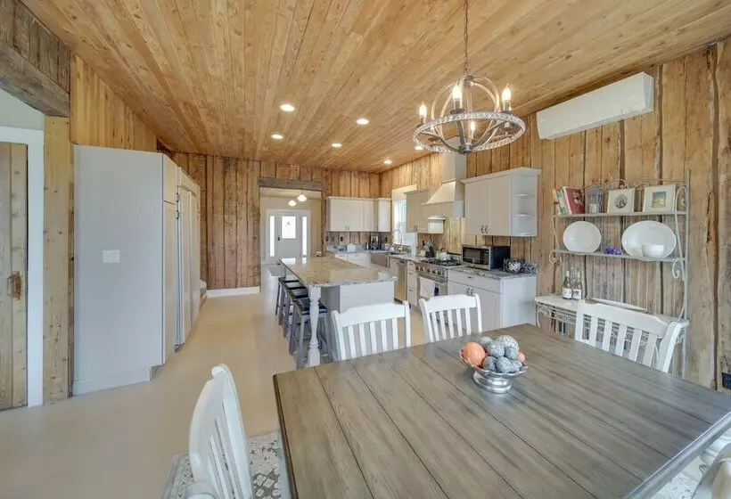 Scenic Loon Lake Adventure Retreat W/ Dock!