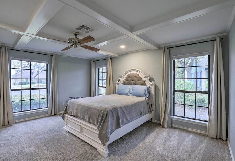Spacious Waco Home ~ 9 Mi To Magnolia Market