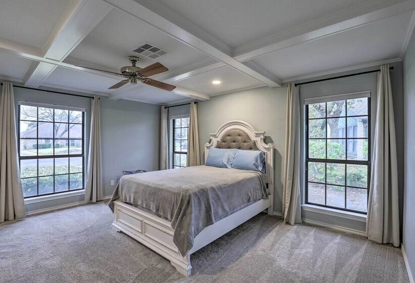 Spacious Waco Home ~ 9 Mi To Magnolia Market