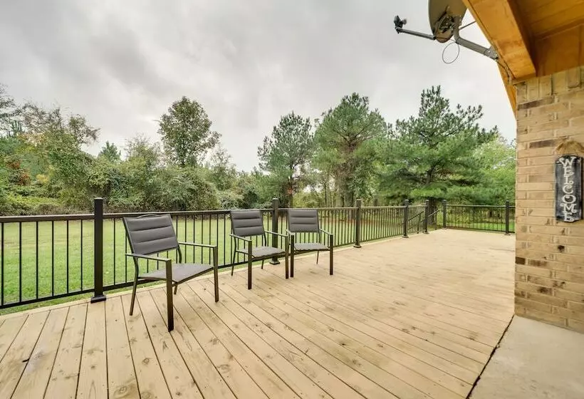 Updated Family Home, 20 Mi To Broken Bow Lake!