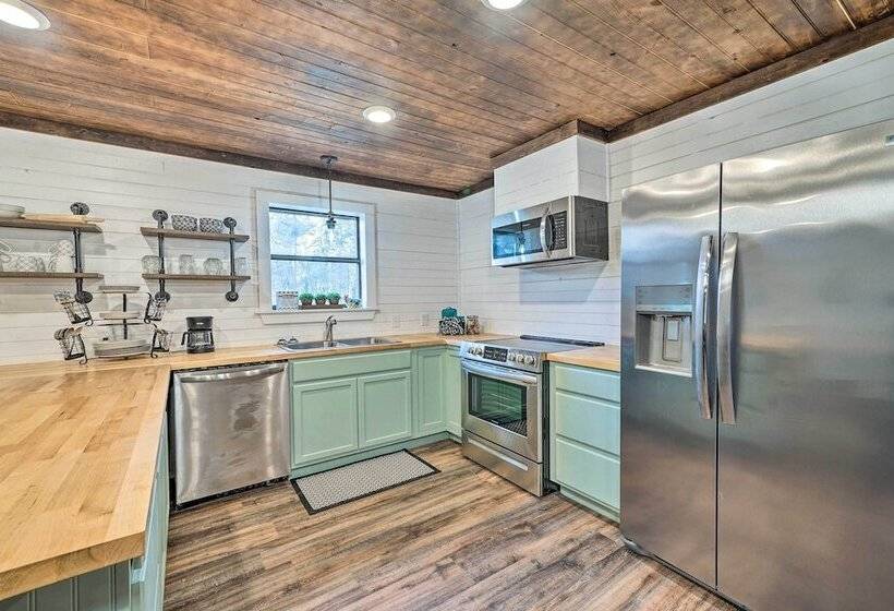 Updated Family Home, 20 Mi To Broken Bow Lake!