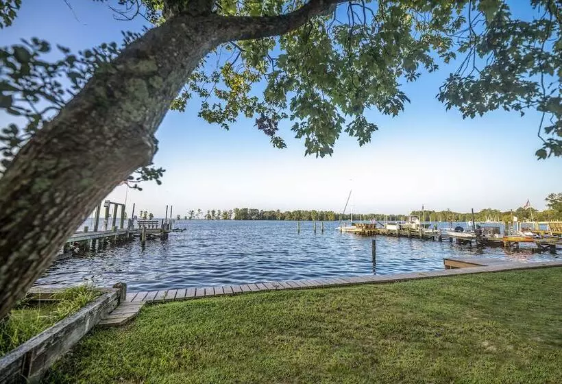 Waterfront Edenton Bay Cottage   Walk To Dtwn