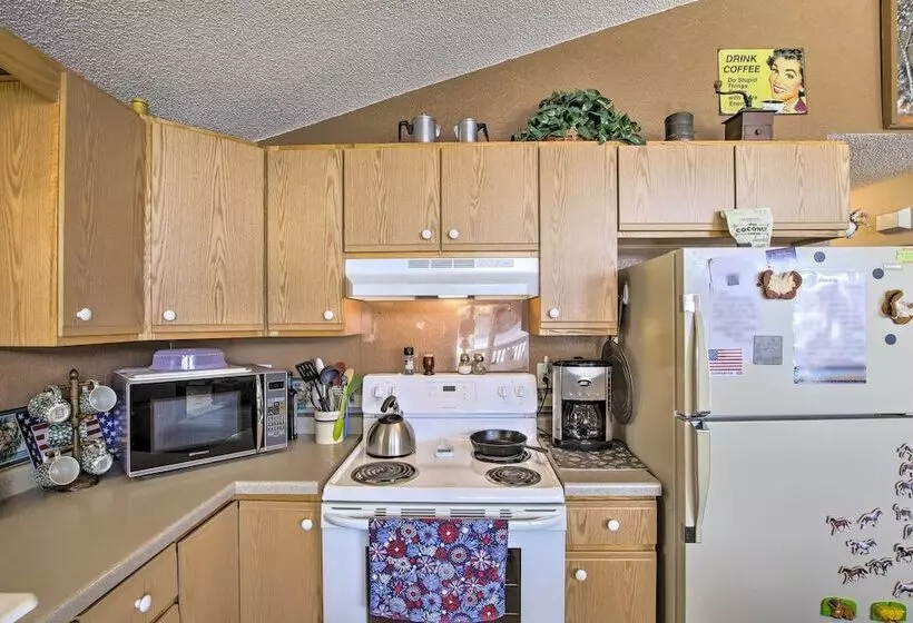 Waterfront Friendship Home W/ Private Pier!