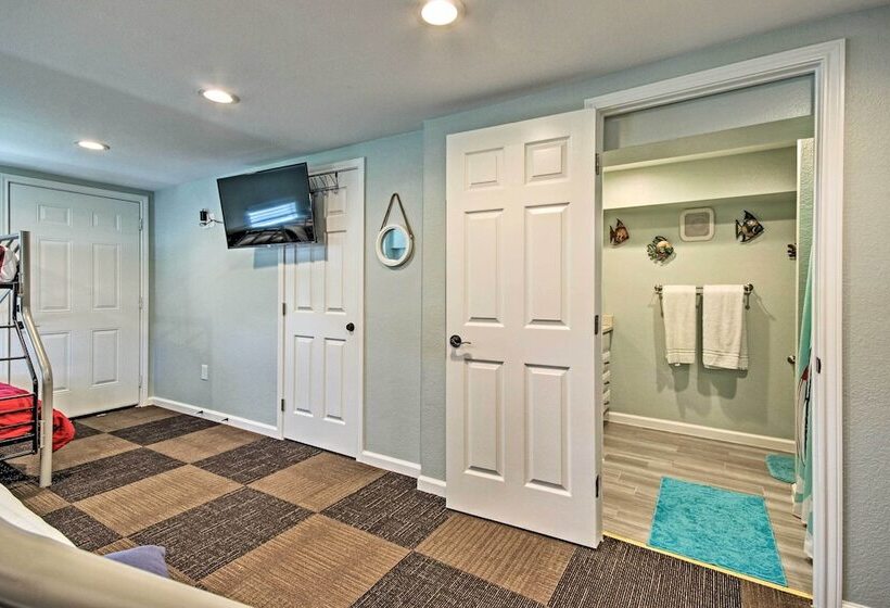 Waterfront Haven W/ Grill 9 Mi To Surfside Beach