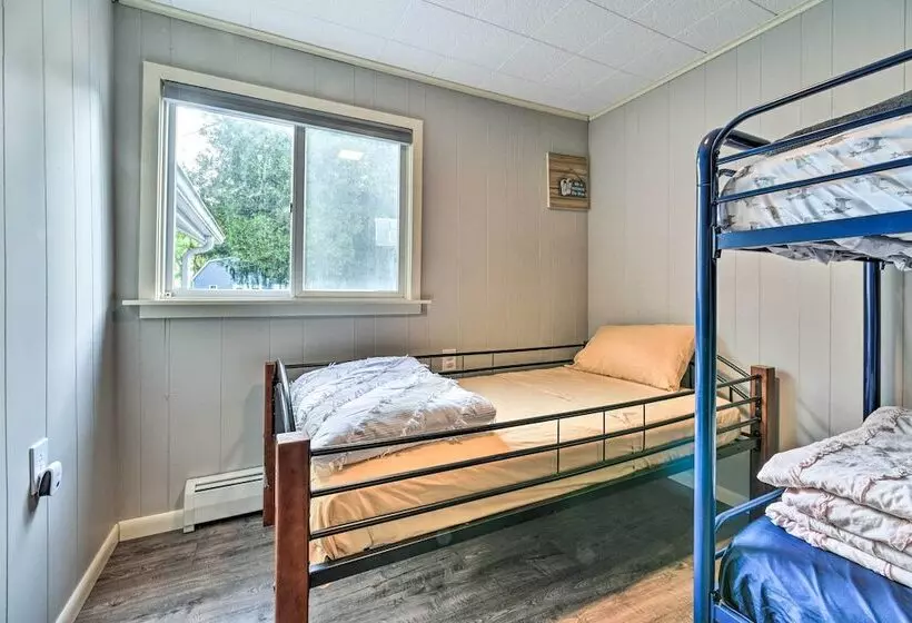 Waterfront Lake Huron Getaway: Private Beach!