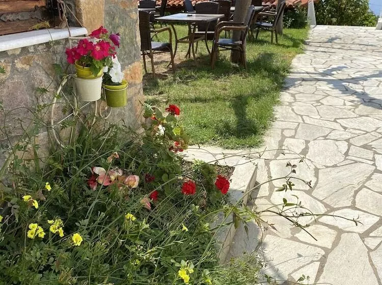 Armonia   Elegant Apartments