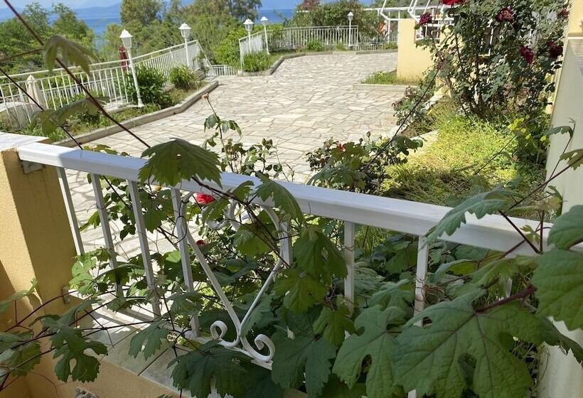 Armonia Elegant Apartments