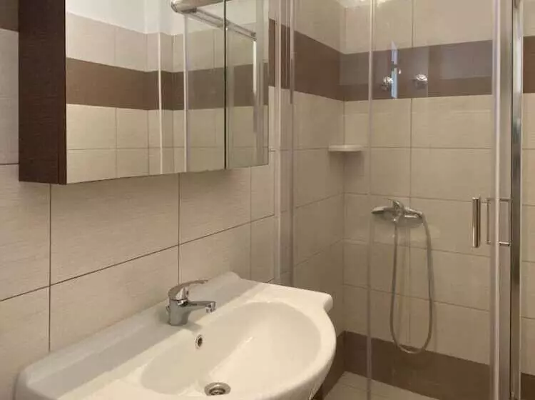 Armonia   Elegant Apartments