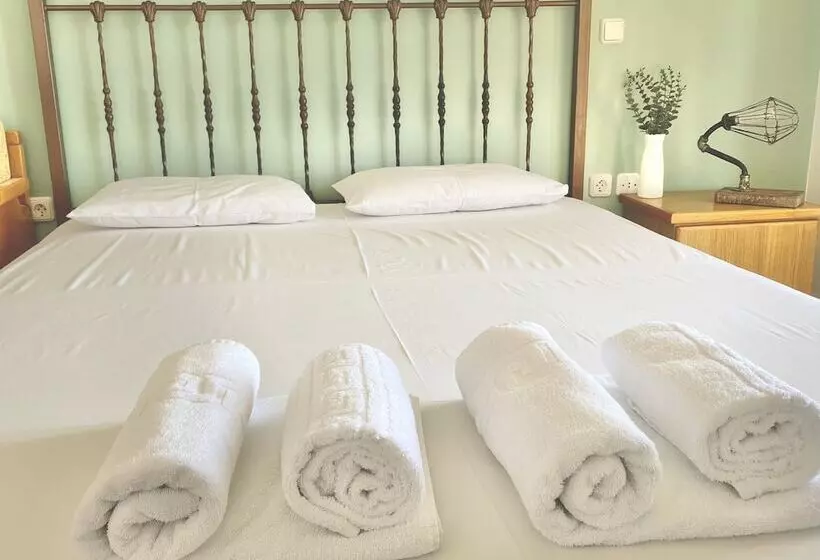 Armonia   Elegant Apartments