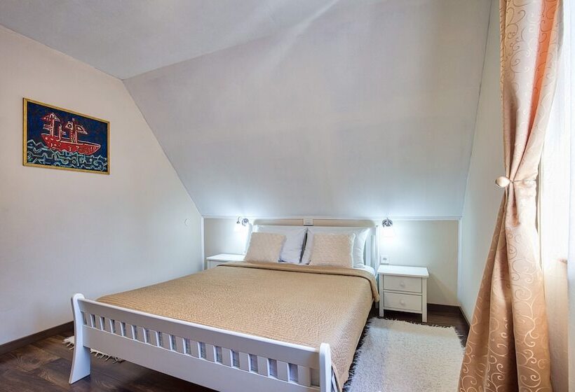 住宿加早餐 Green Lakes House 2