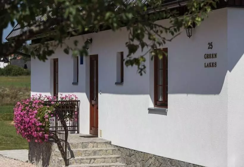 Aamiaismajoitus (B&B) Green Lakes House 2