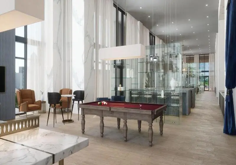 Global Luxury Suites Miami Worldcenter