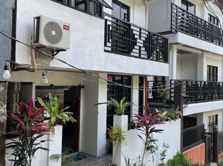 여관 Aquilah Homestay