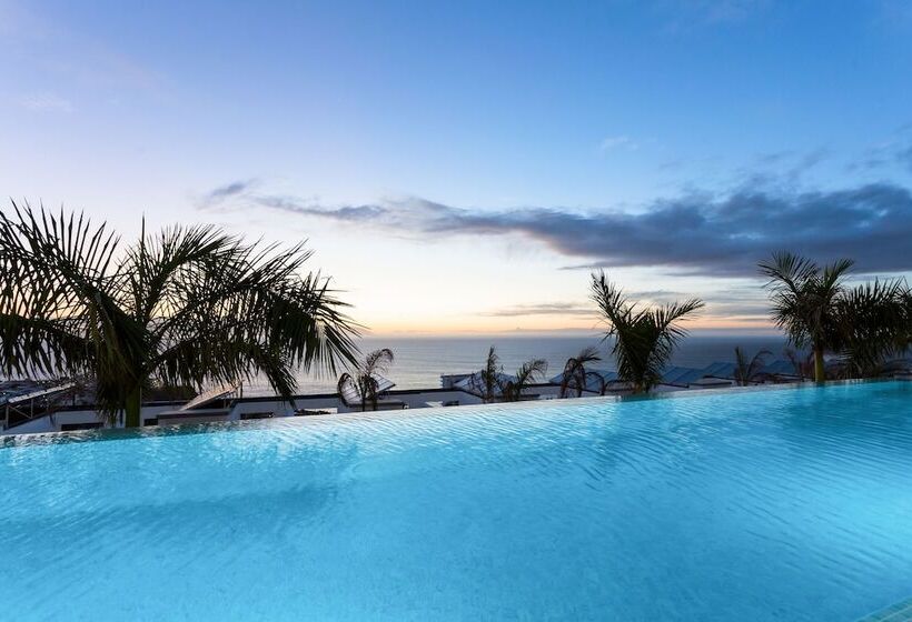 هتل Crystal I Luxury Apartments