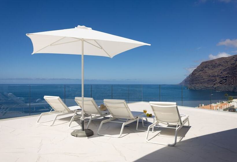 هتل Crystal I Luxury Apartments