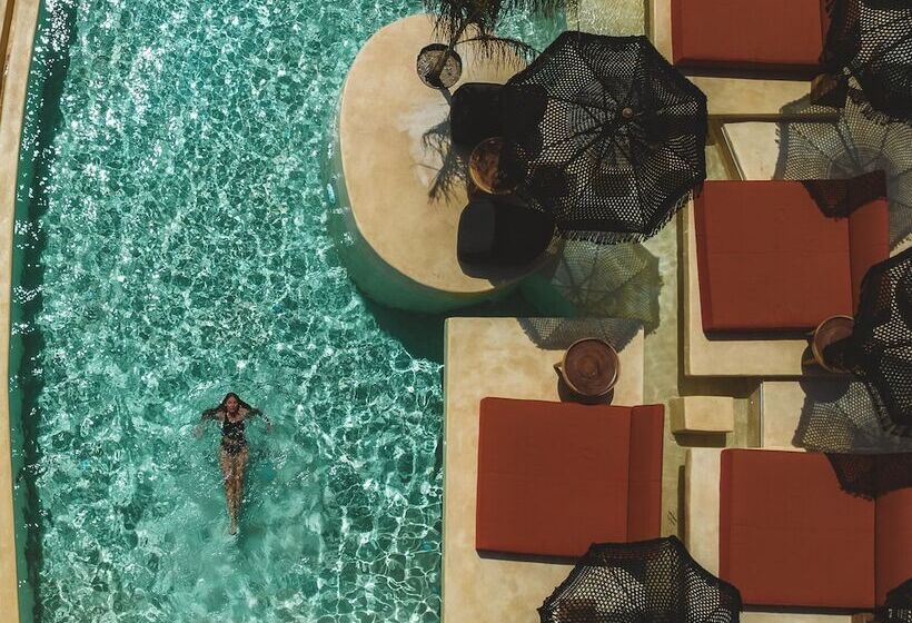 Hotell Divino Caldera