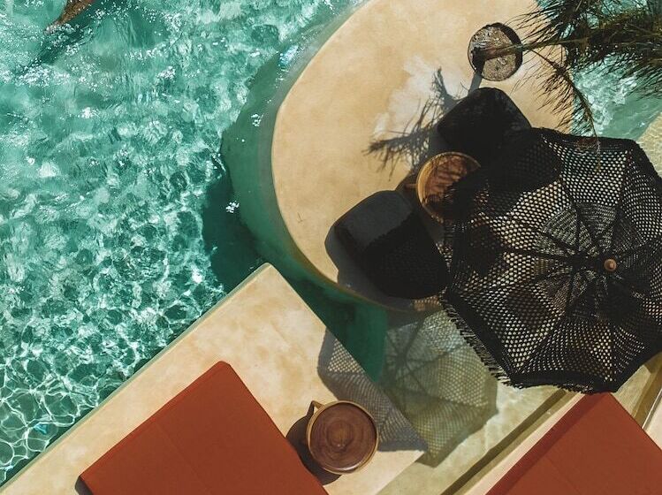 Hotell Divino Caldera