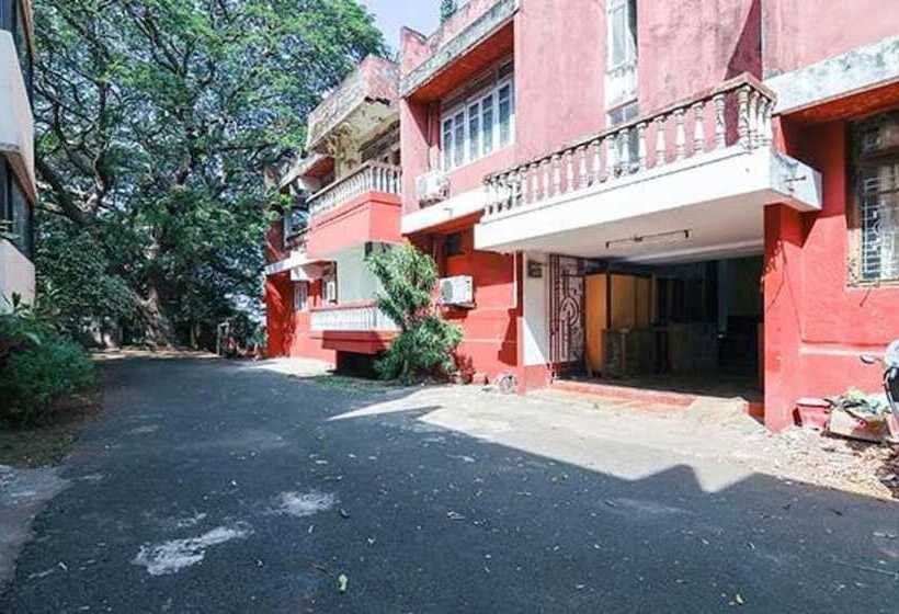 Hotel Fabexpress Roshan Villa