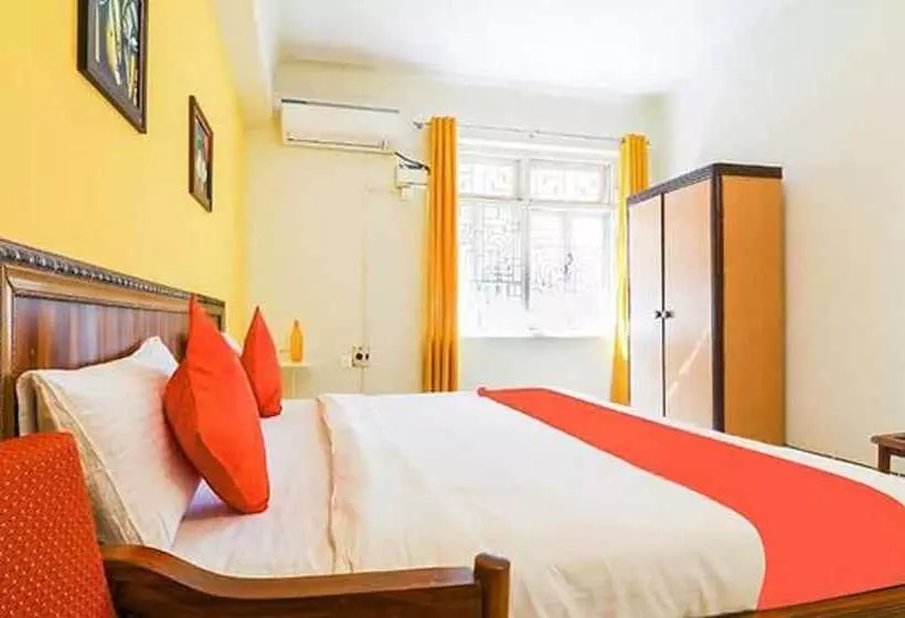 Hotel Fabexpress Roshan Villa