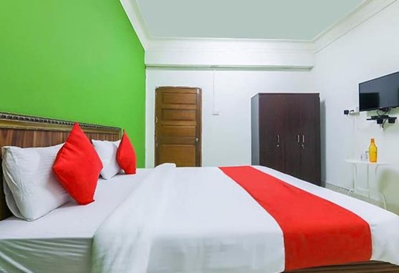 Hotel Fabexpress Roshan Villa