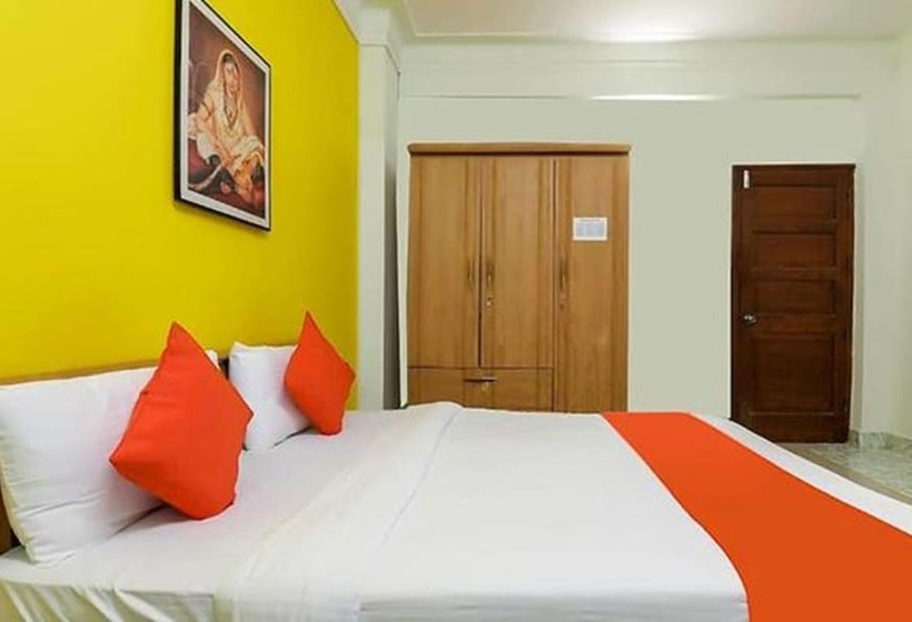 Hotel Fabexpress Roshan Villa