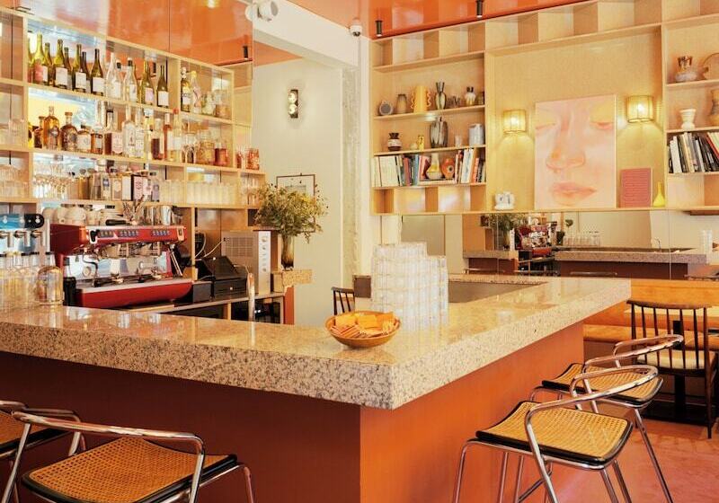 هتل Hôtel Présent