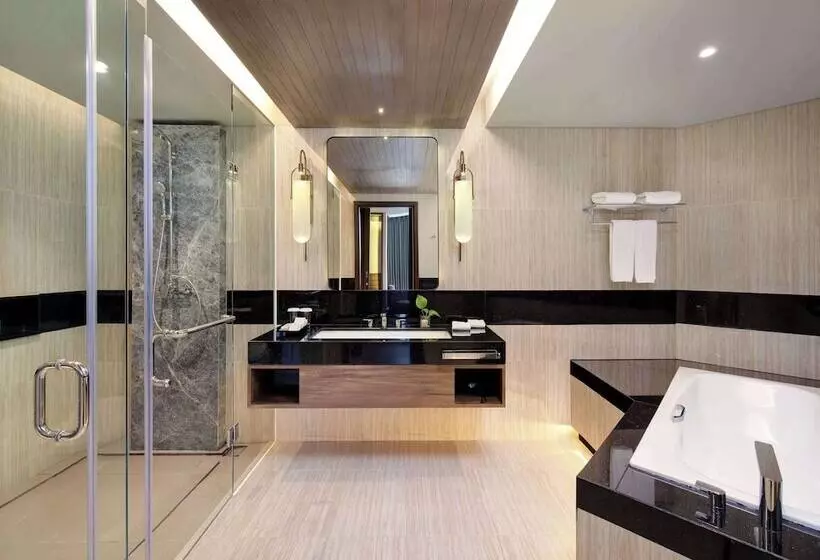 ホテル Mercure Pangkalan Bun