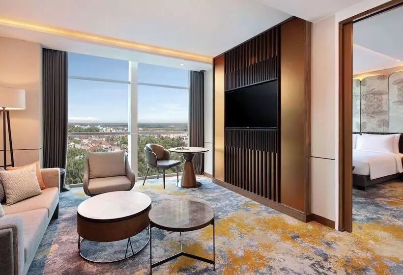 ホテル Mercure Pangkalan Bun