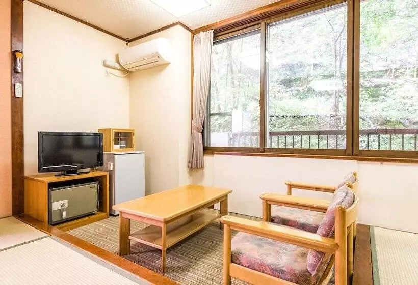 Hotelli Ooedo Onsen Monogatari Ikaho