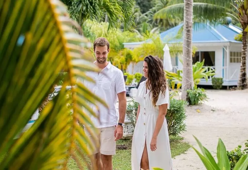 هتل Opoa Beach Hôtel