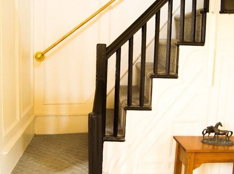 酒店 The General Stanton Inn