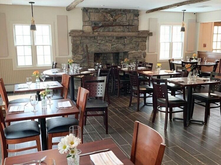 酒店 The General Stanton Inn