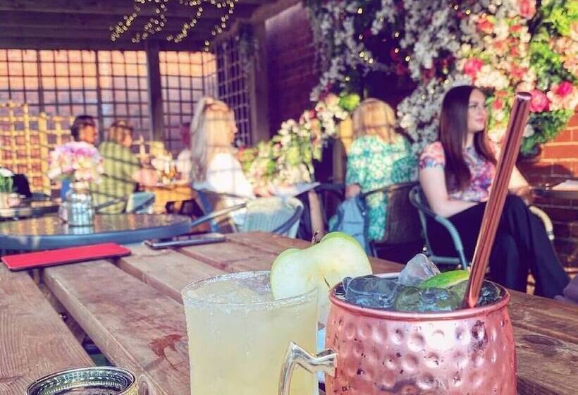 호텔 The Parr’s Bank