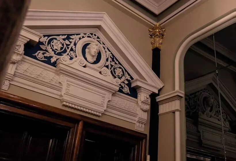 Hotelli The Parr’s Bank