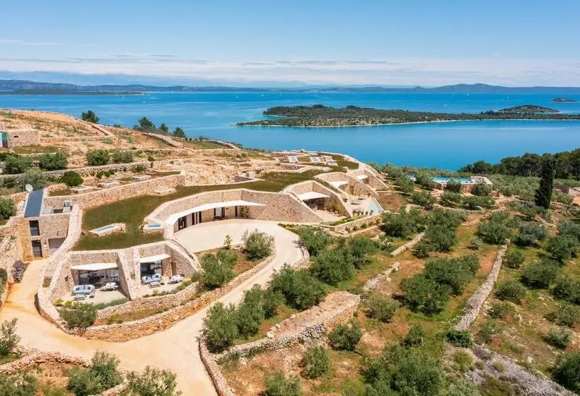 ホテル Villa Nai 3.3